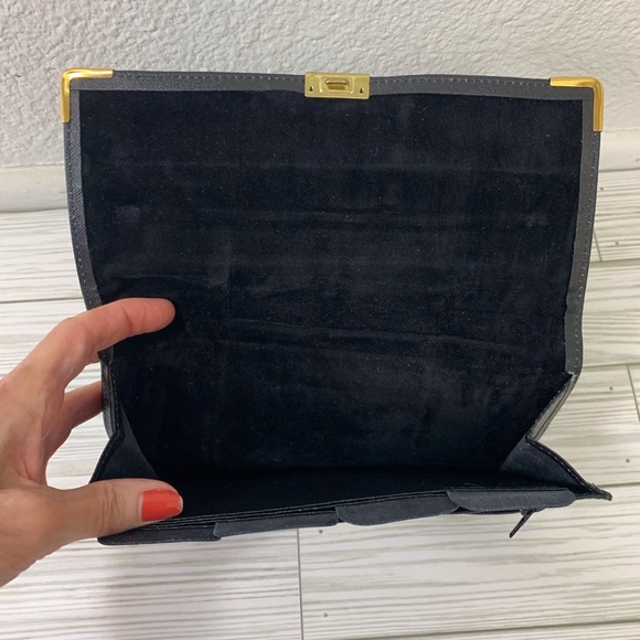 Travel Portfolio Black Leather Lockable Envelope Style - Picture 6 of 15